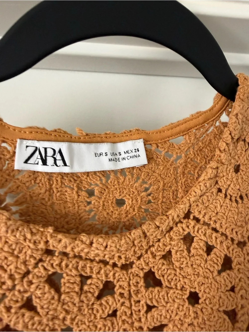 Zara elegant tan